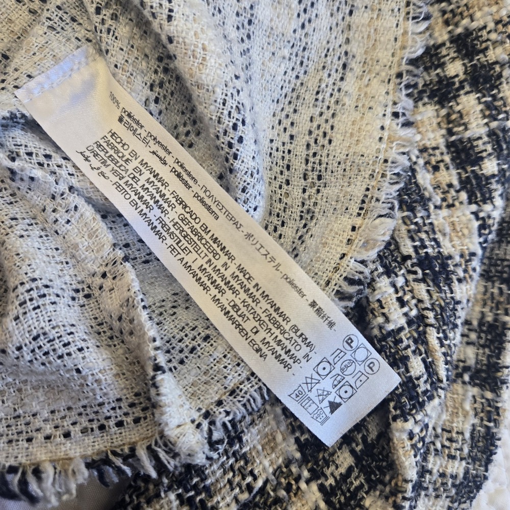 Zara Tweed Plaid Cropped Jacket Button Up Collared Navy Cream Frayed Hem Small‎ - Picture 16 of 16